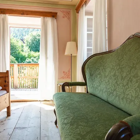 Zum Riesen Historic Refugium Hotel Latsch